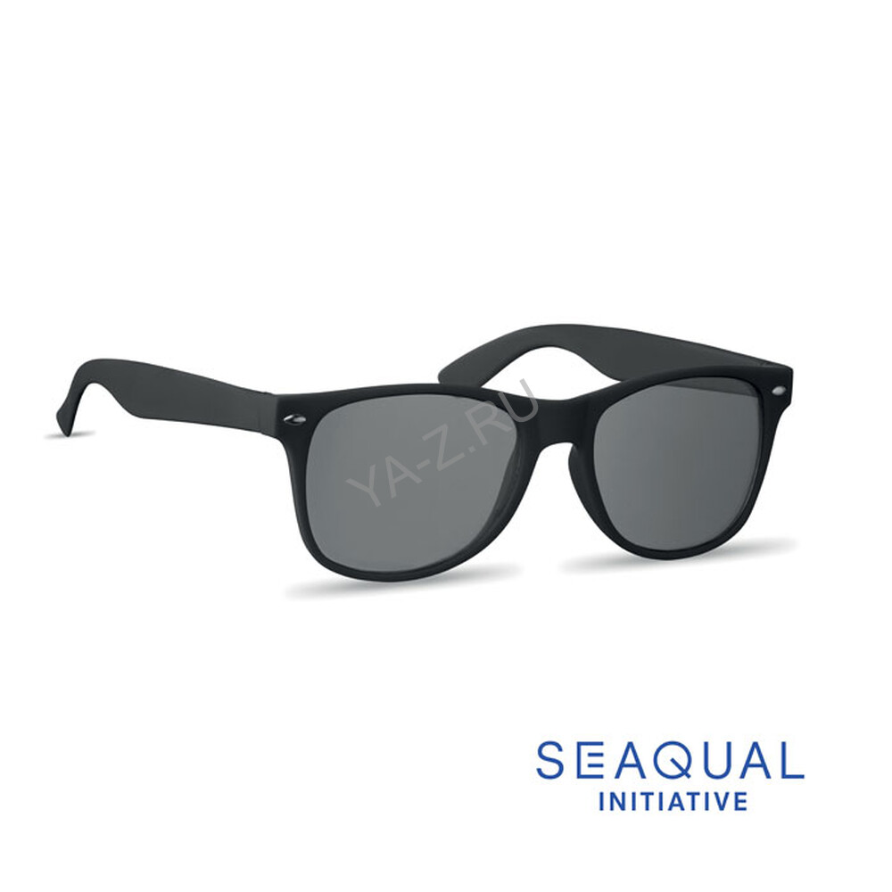 Очки солнцезащитные черный